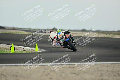 media/Apr-18-2025-TrackDaz (Fri) [[45f5874c44]]/A Group/Session 2 (Turn 10)/
